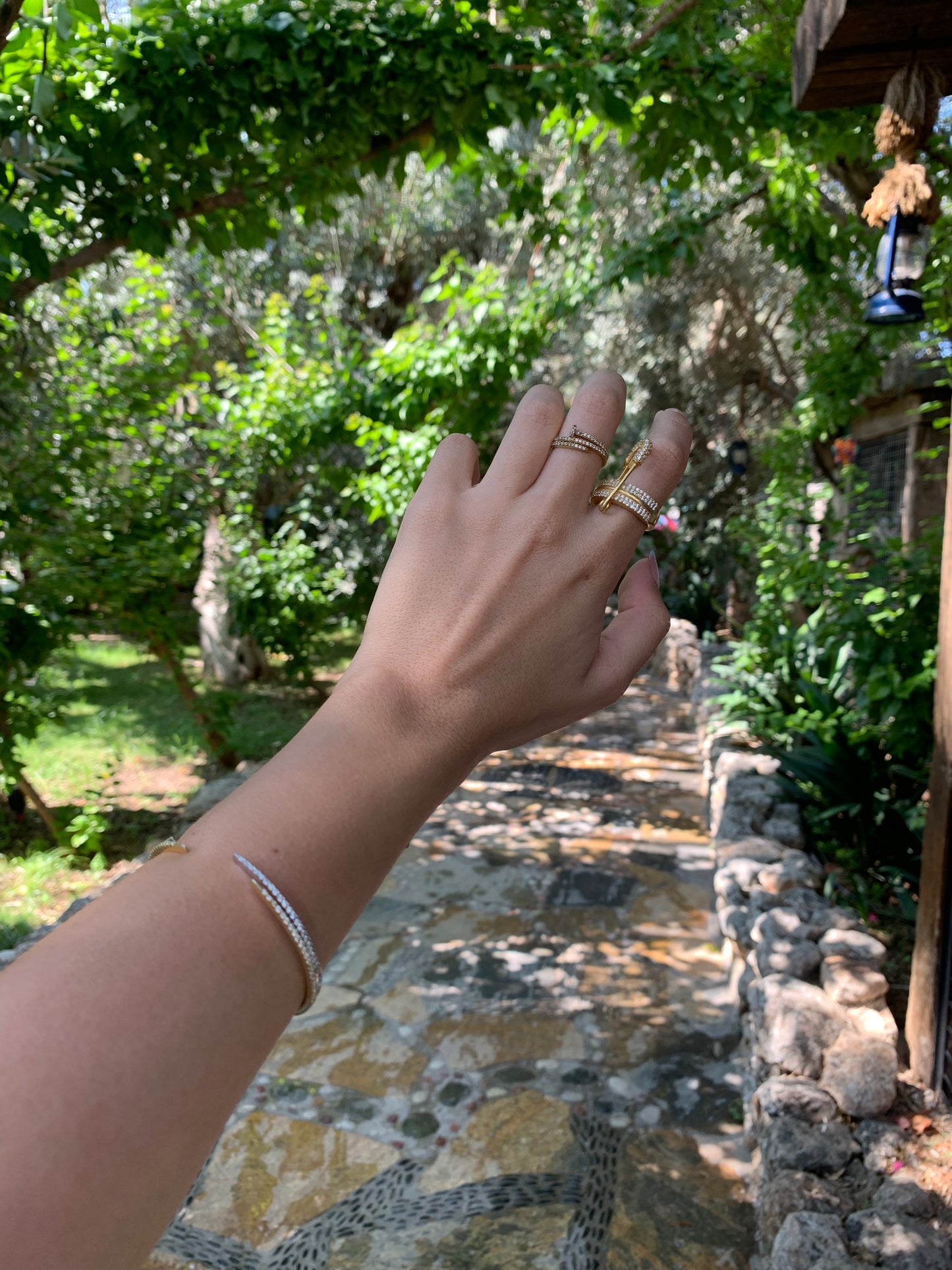 White Gold Choux Bangle