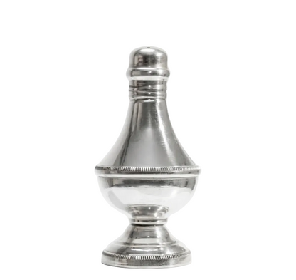 Pepper & Salt Shakers